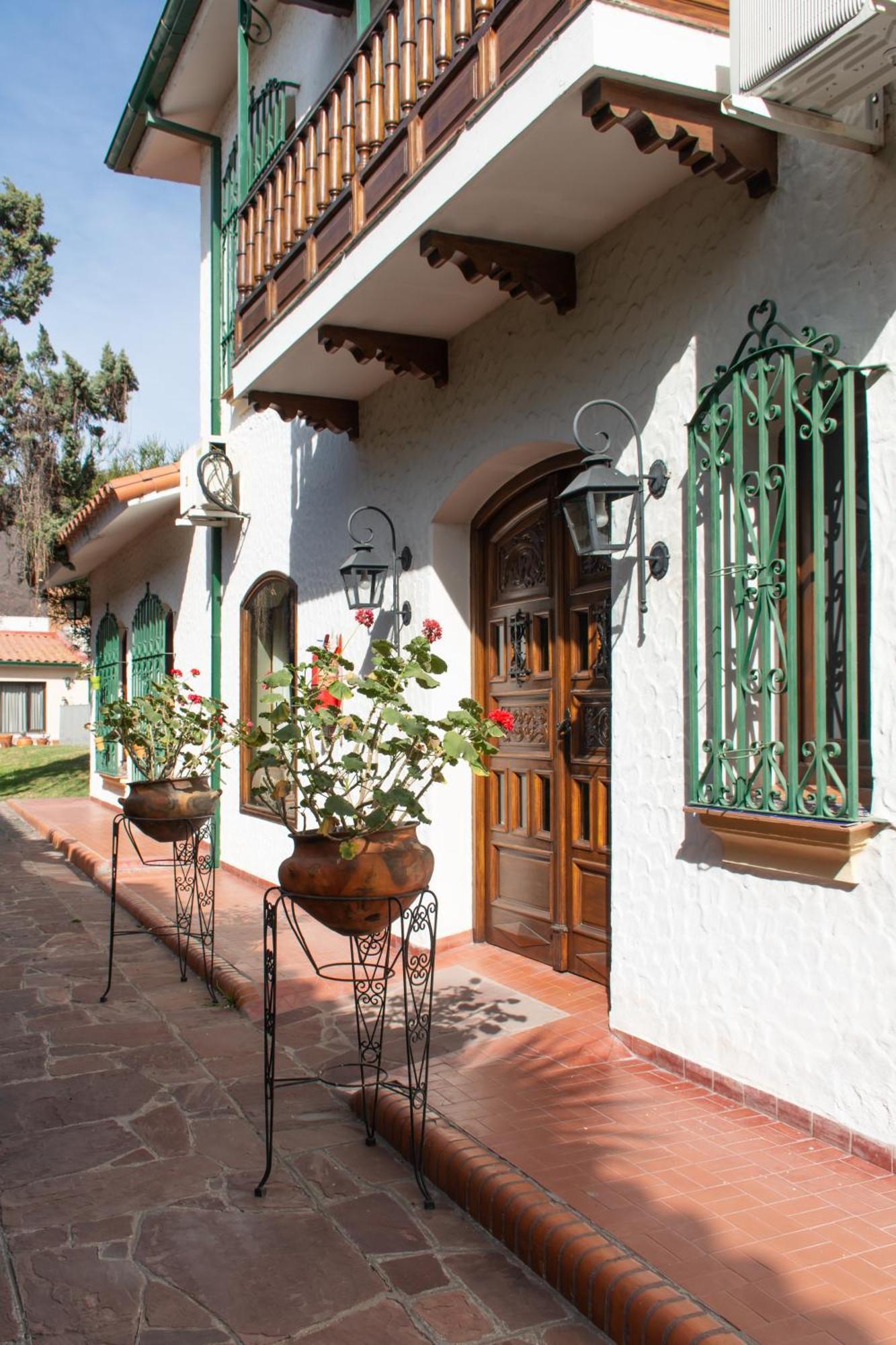 Hotel Boutique La Candela Salta Exterior foto